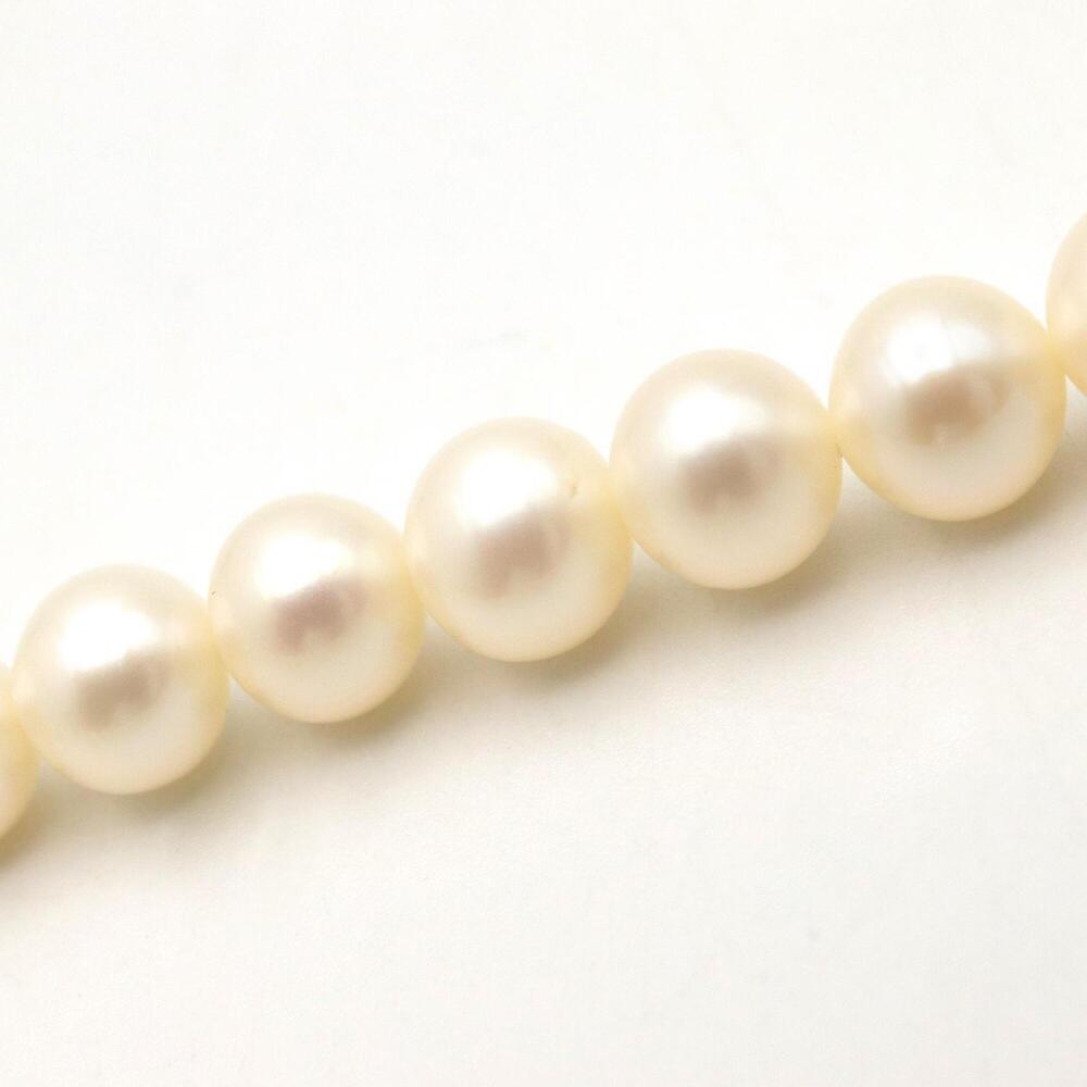 TIFFANY White Pearl Necklace - Picture 5 of 7